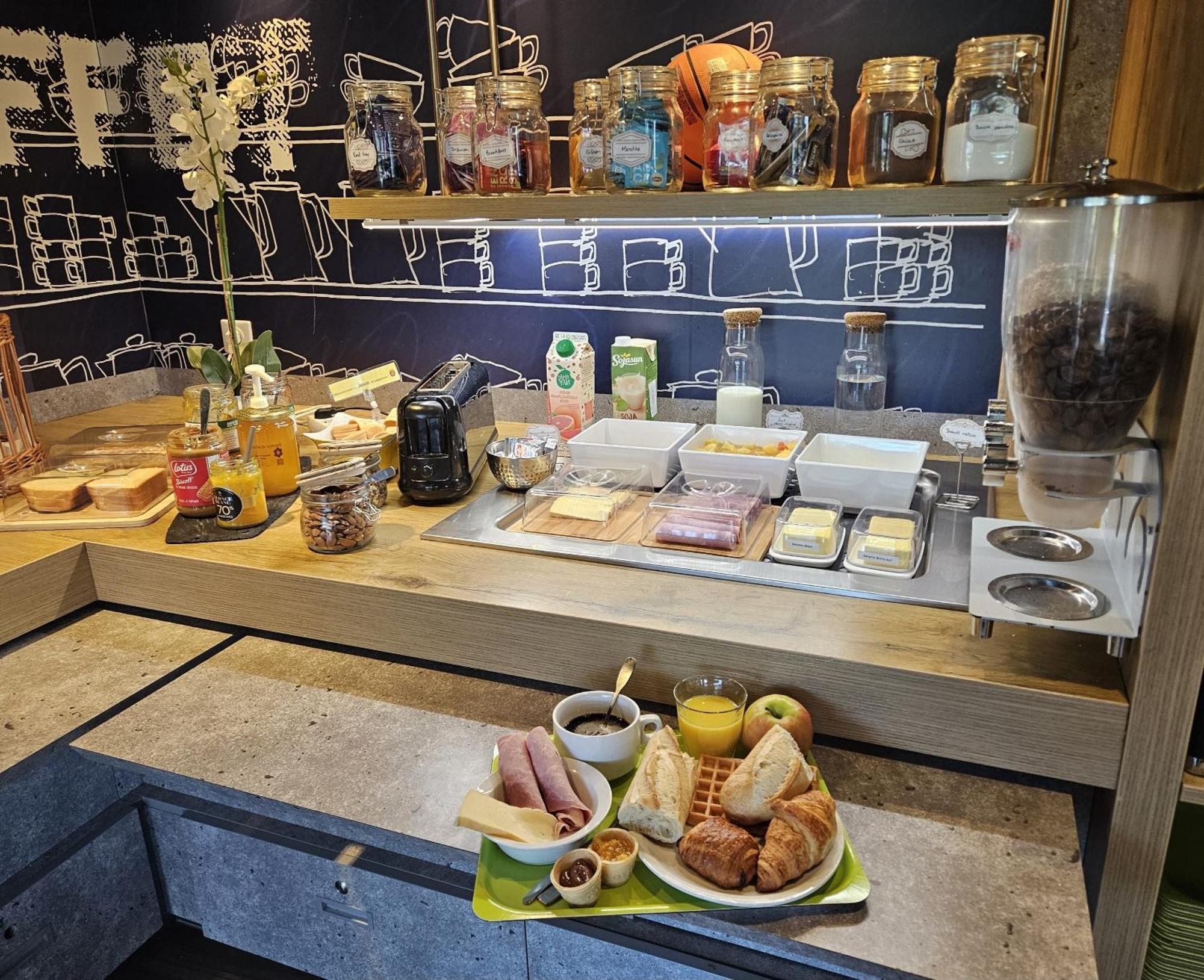 Ibis Budget Clermont Ferrand Sud Aubière Εξωτερικό φωτογραφία