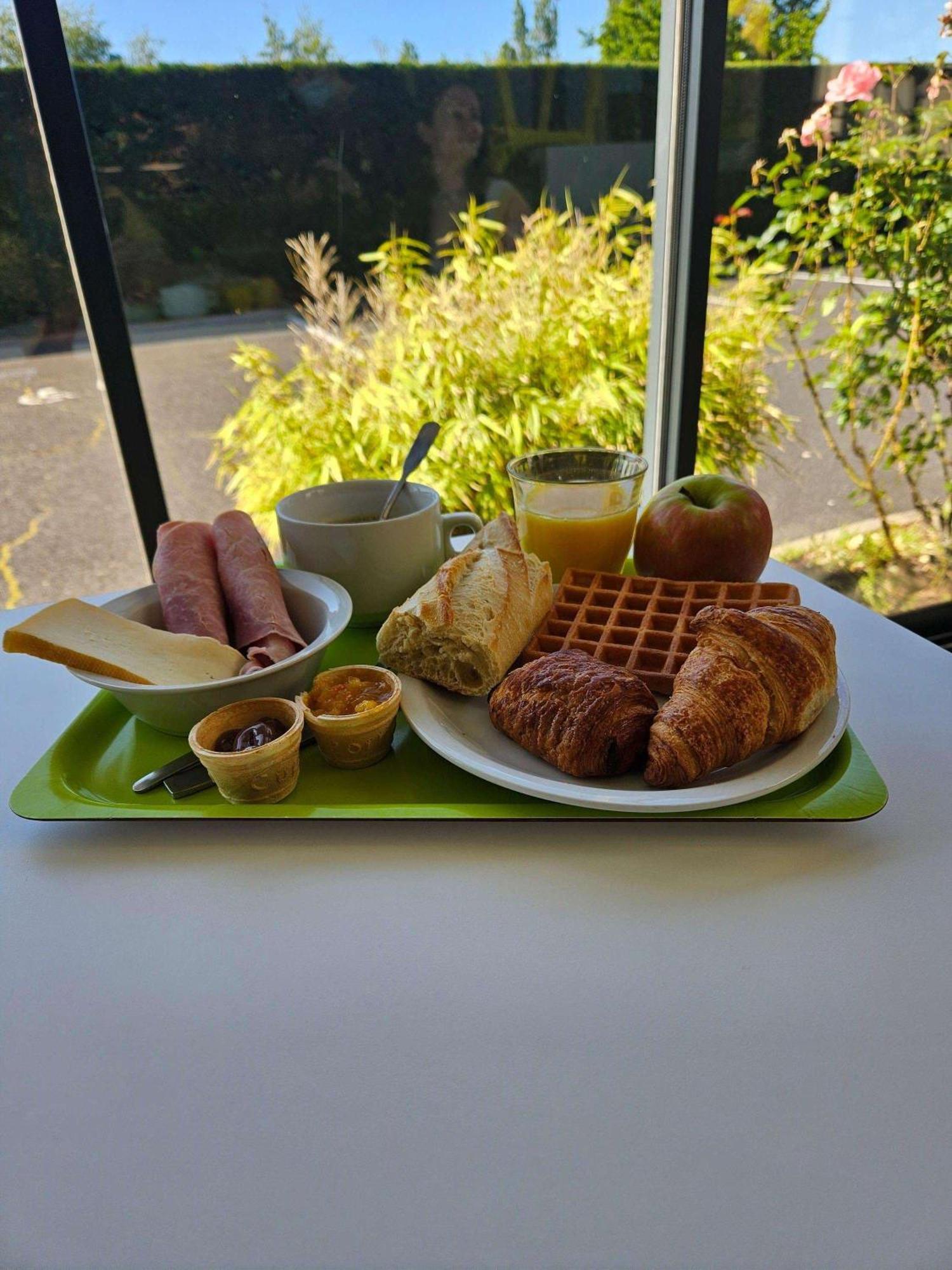 Ibis Budget Clermont Ferrand Sud Aubière Εξωτερικό φωτογραφία